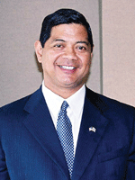 《圖一 Photronics執行長Dan Del Rosario》