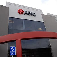 《图一 eASIC成立于1999年,总部设于美国旧金山的Santa Clara,为一家致力于提供Structure ASIC解决方案的无晶圆公司。》