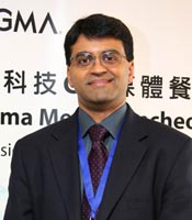 《圖七 捷碼執行長Rajeev Madhavan 先生表示,過去類比設計最大的問題就是沒有辦法做到「IP reuse」和「Design reuse」,導致設計時程相當冗長,不符合市場需求。》