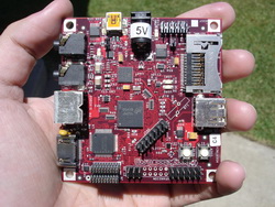 《圖三 BeagleBoard當然也是電子DIY社群的選擇之一,不過其門檻較高,嚇跑不少入門玩家。》