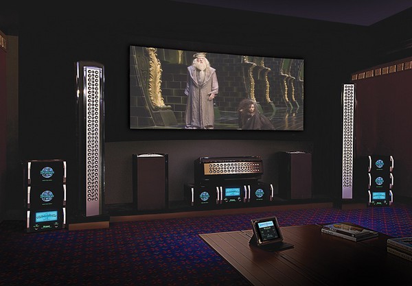 圖一 : 薄型化的LED TV,其內建的音箱因為空間過小而無法顯現好的音質表現,便帶動如家庭劇院或Soundbar的成長。(Source: McIntosh Laboratory)