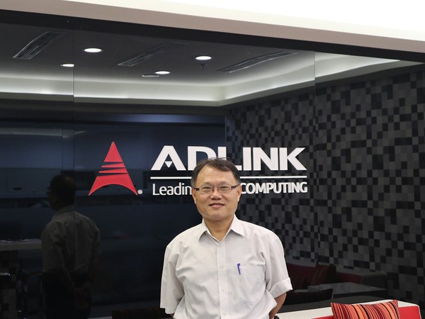 圖2 : 凌華科技IST-智能工廠事業中心資深協理鄭名哲表示,現場端的實際導入才是目前AI的最大挑戰。(攝影/王明德)