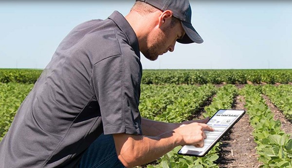图3 : 资讯化农务管理系统成为现代农企业的营运利器。(source:Trimble Agriculture)