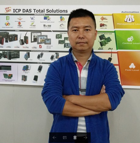 圖1 : 泓格科技研發一處處長何坤鑫表示,泓格的HMI與該公司所代理的InduSoft串連,提供市場一站購足服務。(照片提供/泓格科技)