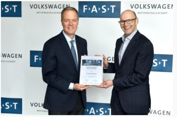 圖三 : Cree被選為德國福斯汽車集團(Volkswagen Group)未來汽車供應鏈(FAST)計畫的獨家碳化矽合作夥伴。