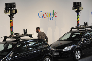 Google在德國漢諾威CeBIT展會上展示的Street View 攝錄行動車。(Source:CeBIT)