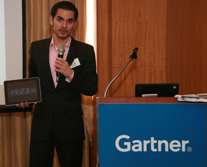 Gartner首席分析师Christian Heidarson表示,,避开10吋领域、智慧型手机厂商可主攻7吋平板电脑产品,相关消费电子业者可获得更多的新商机。