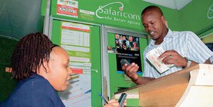 肯亞電信公司 Safaricom推出行動支付系統 M-PESA,結果廣受歡迎。 BigPic:595x300