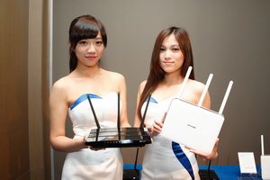 TP-LINK以11ac無線路由器、11ac迷你網卡與11ac訊號擴展器等系列產品,為使用者提供完整的802.11ac網路方案。