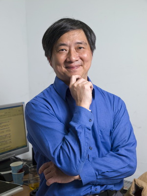 李祥宇認為,目前觸控慘業,儼然成形,大眾對觸控的投資裹足不前,而陷在裡面苦戰的業界朋友也各個不知所措。