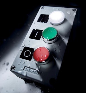 新型模組化西門子SIRIUS ACT系列兼具四大現代設計特性:功能全面、易於安裝、極其堅固、採用IP69K密封。