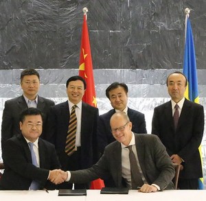 瑞薩與國能電動汽車簽署戰略合作協定,聯合開發應用於中國新能源汽車市場的多種解決方案。