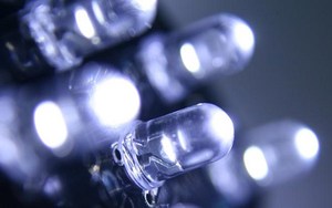 大联大控股宣布,旗下品佳推出英飞凌(Infineon)日间行车灯解决方案。