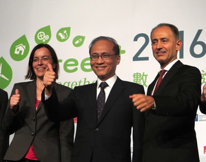 行政院長林全(中)指出,台灣將借鏡德國經驗,推動5大創新研發計畫。