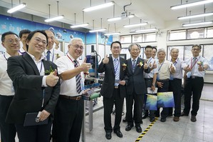 台達與雲科大共同設計規劃的「機電整合實驗中心」,整合台達在市場上深獲客戶好評並廣泛採用的核心設備。