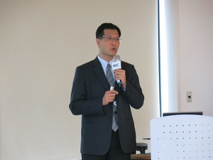 資策會產業情報研究所產業顧問兼副主任周士雄表示,未來應用服務將取代硬體設備,成為驅動資訊電子產業發展的新動能。