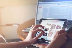 Gartner表示,2017年全球个人电脑(PC)、平板与智慧型手机出货量虽较2016年下滑0.3%,但整体市场将在2018年恢复成长局面。