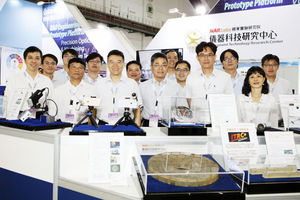 儀科中心楊燿州主任率領同仁將不斷前進的研發能量致力於「儀器設備加值服務」。