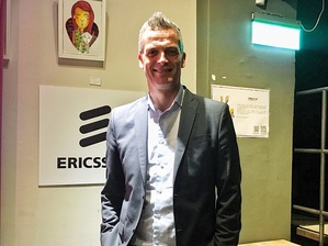 爱立信总经理何可申(Hakan Cervell)指出,决策自动化将可能使我们的思考变得更加??散。