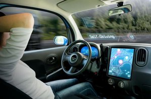研發無人駕駛汽車並非是用來完全替代駕駛員,而是在需要替代的領域和場合作來進行駕駛的替代。