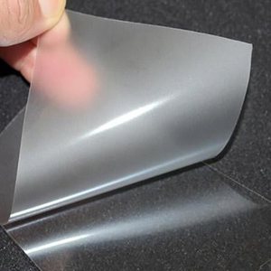 ITO是一种将??制作为氧化??,再与氧化锡复合成为氧化??锡的氧化物,泛用於各式显示器与萤幕中的透明电极。