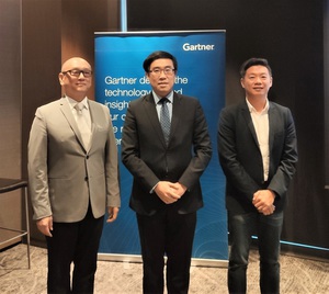 图左到右:Gartner资深合夥人龚培元、Gartner??总裁暨台湾区总经理廖铭仁和Gartner资深研究总监吕俊宽(摄影/吴雅婷)