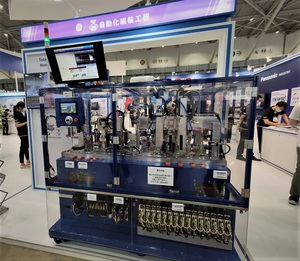 松下產業科技(Panasonic)於自動化工業大展秀出日本組裝的自動化組裝工程系統展示機,顯現其佈局自動化市場的決心與實力。(攝影/吳雅婷)