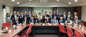 即便距离岁末年终已不到一周,台湾智慧制造大联盟推动整合转型的脚步也刻不容缓,仍如期於2月5日共同召开推动委员会第一次会议,邀请产、学、研等各路菁英齐聚一堂,