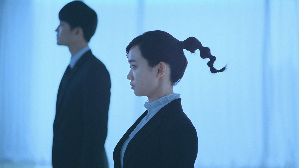 《下一步,AI 。 Next,愛》劇中最後另一個長得跟Ava很像的仿生機器人也出現。