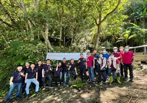 igus台灣易格斯攜手台大實驗林展開「Go green」植樹計畫。目前已認養種植的面積達1.5公頃,相當於固碳量可達18,150 公斤。