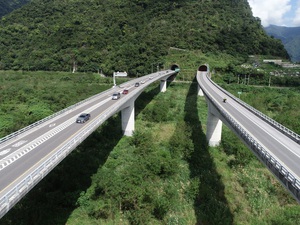 凌群電腦以5G結合物聯網應用,啟動蘇花路廊科技上路