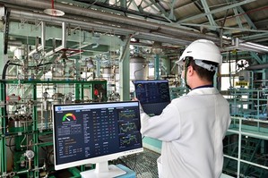 技術處協助工研院開發「數位減碳應用技術」,應用範圍涵蓋光電、石化、鋼鐵、製藥和醫材等產業,其中「雙腦協作製程參數最佳化」是全球唯一可跨產業應用之技術。
