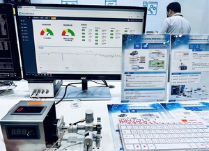 智慧機械雲提供整體解決方案,解決產業設備通訊及後端整合時間問題,快速走向智慧製造,協助塑膠機械大廠鳳記提高設備國際競爭力,透過雲平台縮短資訊整合時間50%,並爭取到逾1.5億元國際訂單。