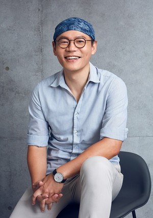 微電能源董事長王愍迪表示,精準、正確、即時的能源數據分析及媒合能力,是企業將其用電狀況與綠能供電模式達成最佳匹配,極大化其採購綜效的成功關鍵。