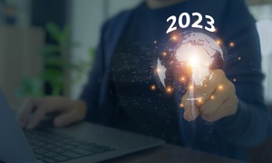 甲骨文預測2023雲端運算趨勢,一體適用型雲端已不合時宜
