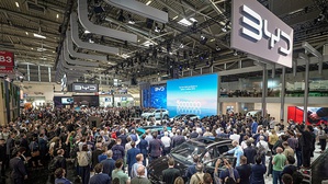 根據TrendForce最新出爐的統計報告顯示,2023年全球新能源車銷售量預估約1,280萬輛,大陸市場需求明顯領先。