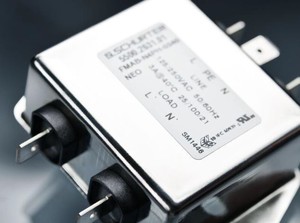 全新高性能版本的FMAB NEO系列单相滤波器系列的额定电流范围为1 A至30 A,并带有快速连接端子。