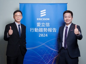 台灣愛立信總經理周大企(右)與台灣愛立信雲端軟體與服務事業群客戶策略協理魏逸國(左)
