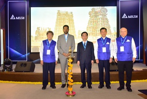 1. 泰達董事長James Ng、印度Karnataka邦政府電子發展公司董事長Sharath Kumar B、駐印度台北經濟文化中心代表Baushuan Ger、 台達電子董事長鄭平、副董事長柯子興(左至右)於新總部開幕儀式合影。