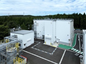 杜邦近日宣布擴大位於日本新潟縣阿賀野市新潟廠的半導體製程用光阻劑產能,全新名為「東方之星」的大樓落成,並進行開幕剪綵儀式。