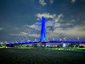 台達協助新北市北區LED路燈節能再進化,路燈採用可循環回收材料更助提升減碳效益