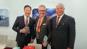 台湾的汉翔公司近期也前往巴黎,叁加全球规模最大的2025 JEC复材展;与台厂永虹先进及欧系大厂SYENSQO三方结盟。