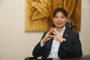 互動資通董事長郭承翔表示,互動資通正式對外發佈AI數位轉型整體服務模式「GECP」能確保即時接軌AI,協助企業數位轉型。