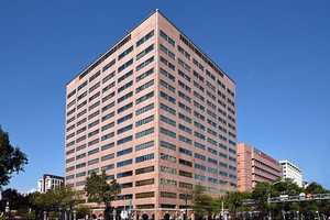 马偕纪念医院正透过义电智慧能源的虚拟电厂方式,弹性用电至台电电力交易平台,支持电网稳定及能源转型。